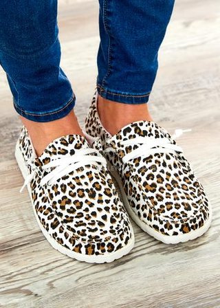 Cheetah-White-Tan